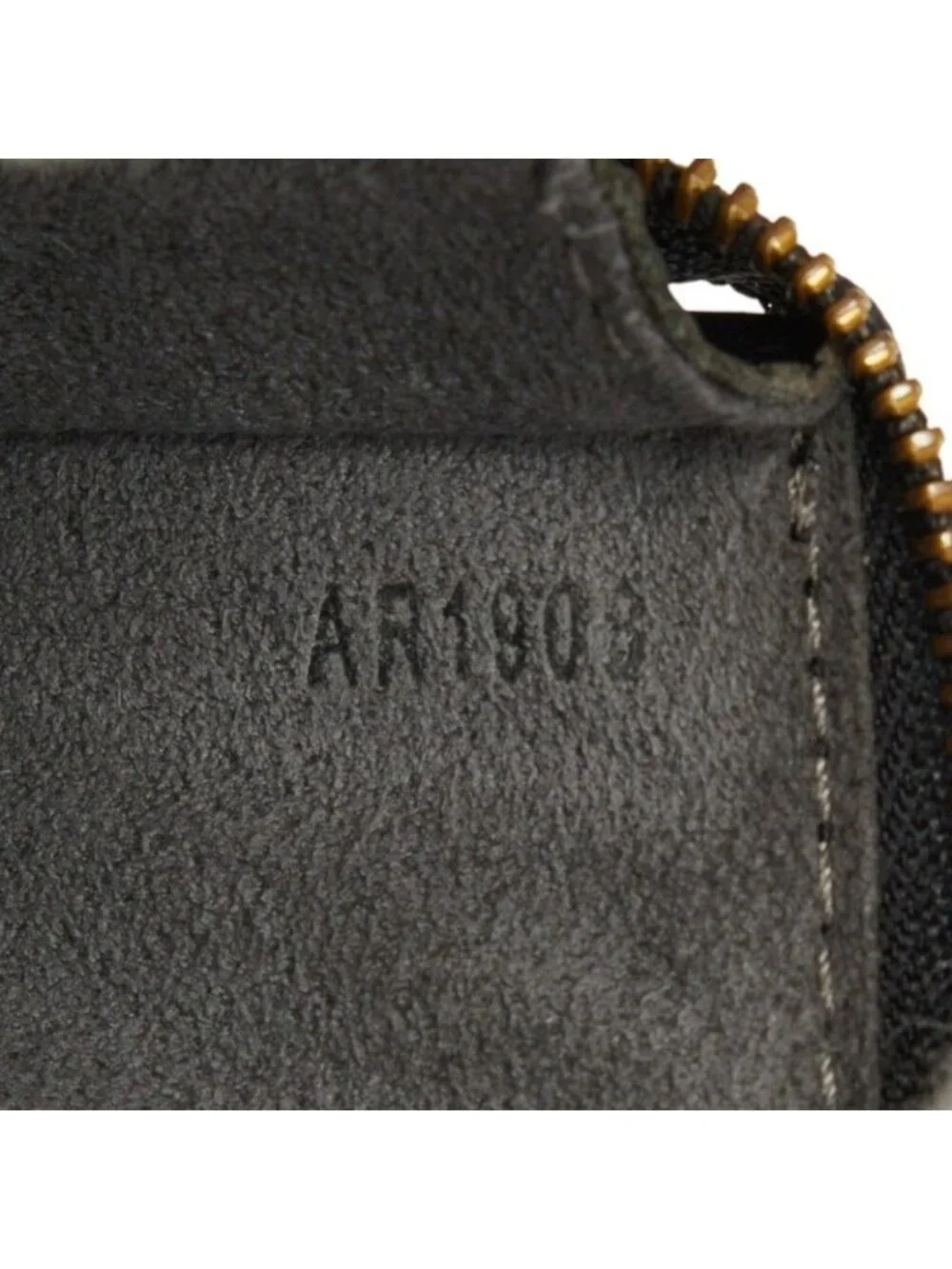 Louis Vuitton Epi Pochette Accessoires Pouch Handbag Noir Black Leather